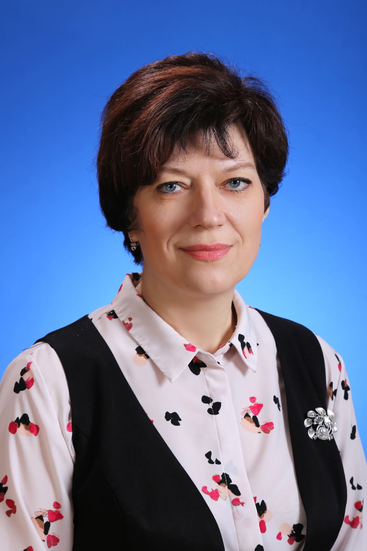 Тихонова  Марина Александровна.